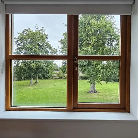 The Nest Homestay Summerseat